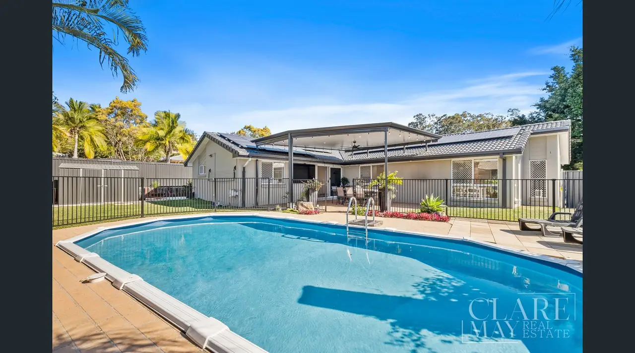 Swimming pool and alfresco